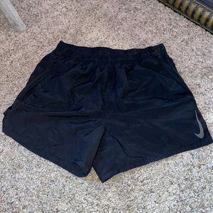 Black Nike shorts